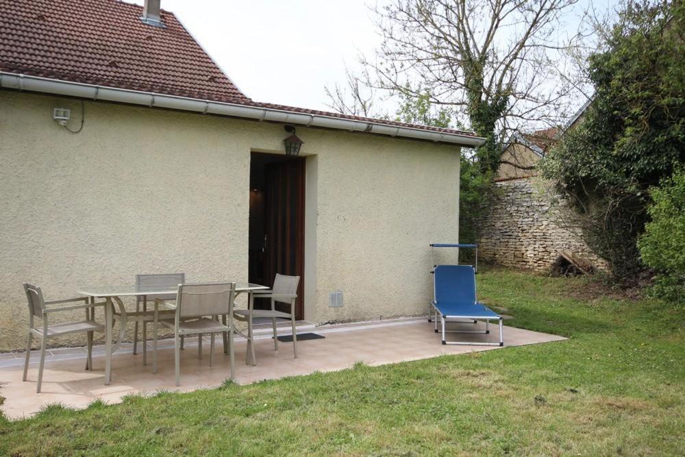 Chez Marie-Anne Bed & Breakfast Sacquenay Екстериор снимка